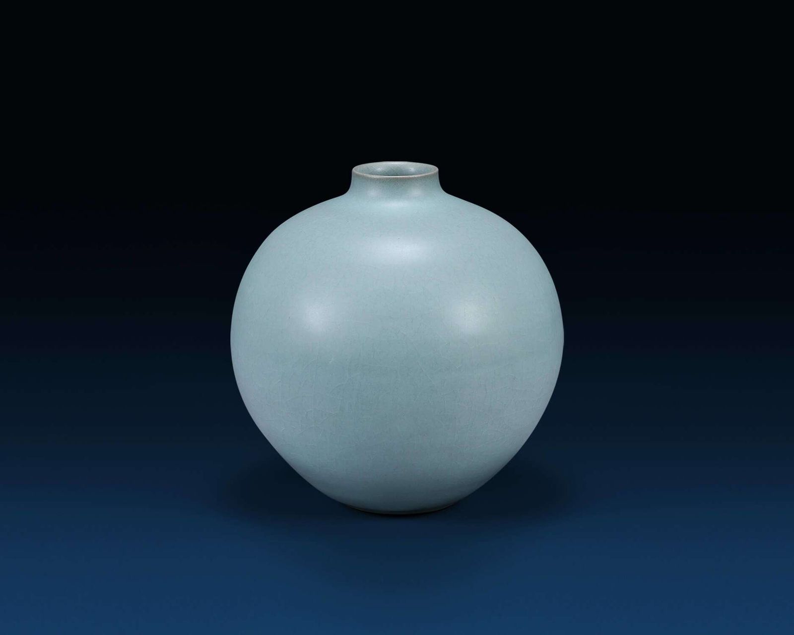粉青壺