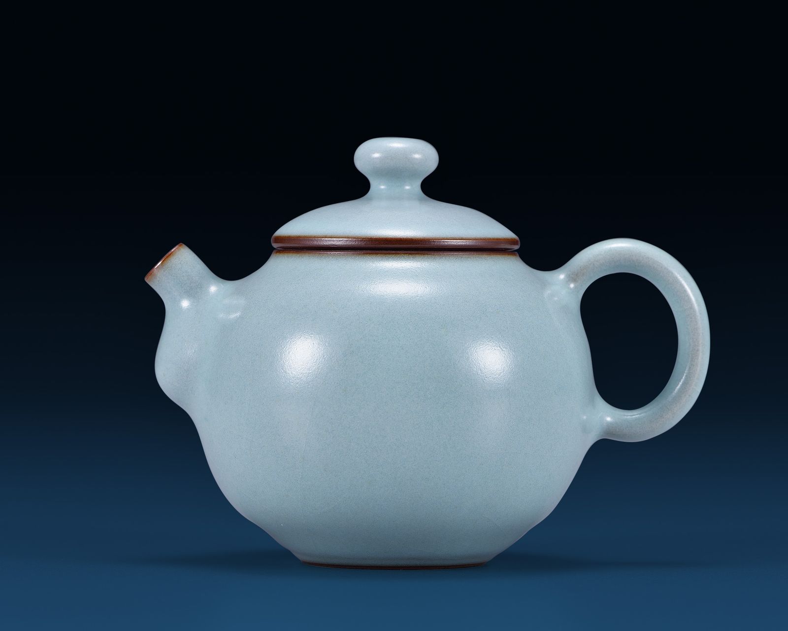 天青茶壺