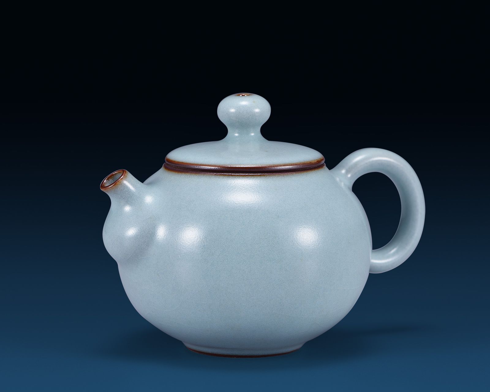 天青茶壺