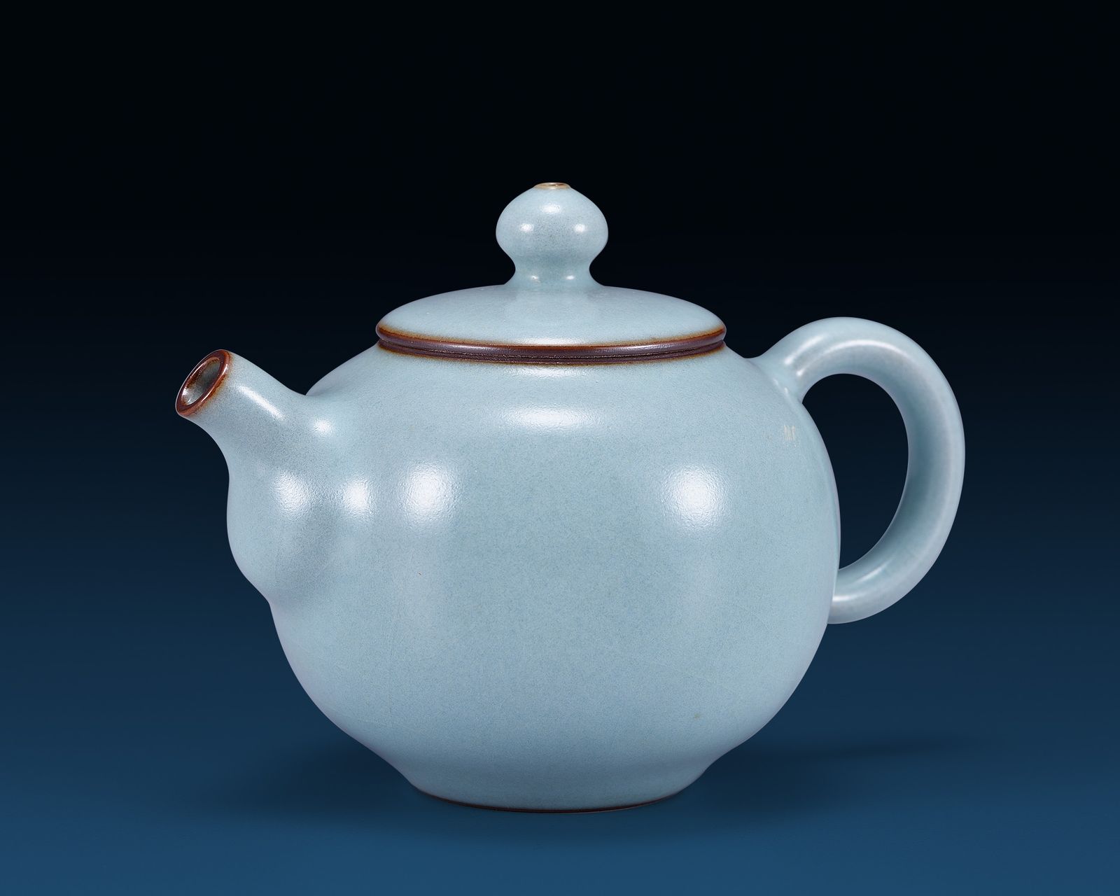天青茶壺