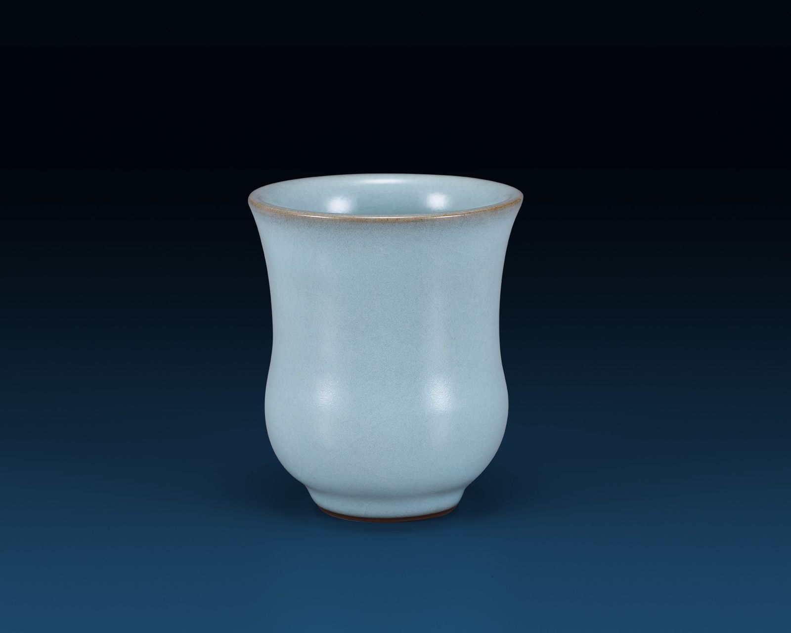 天青仰鐘杯